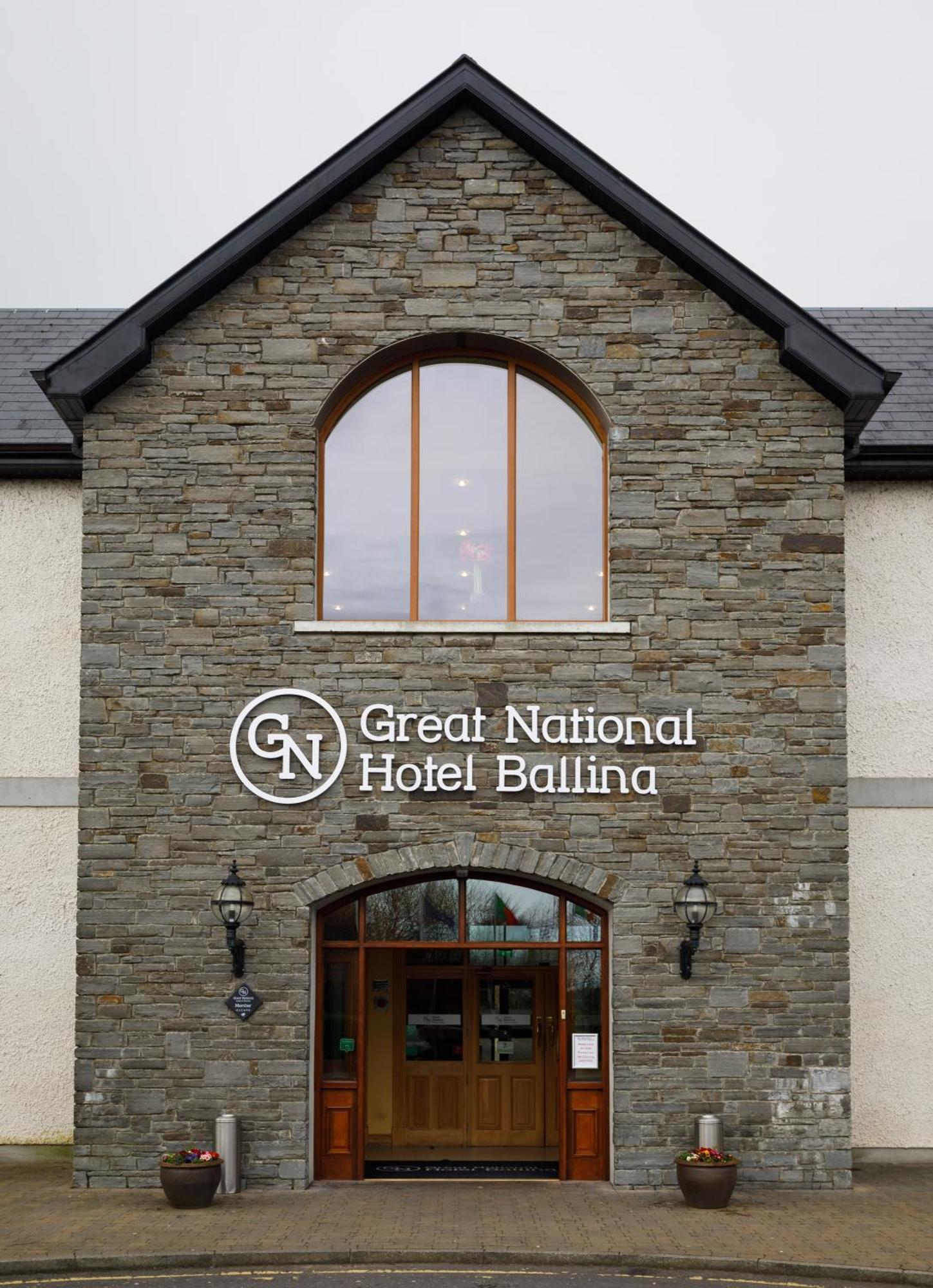 Great National Hotel Ballina 발리나 외부 사진